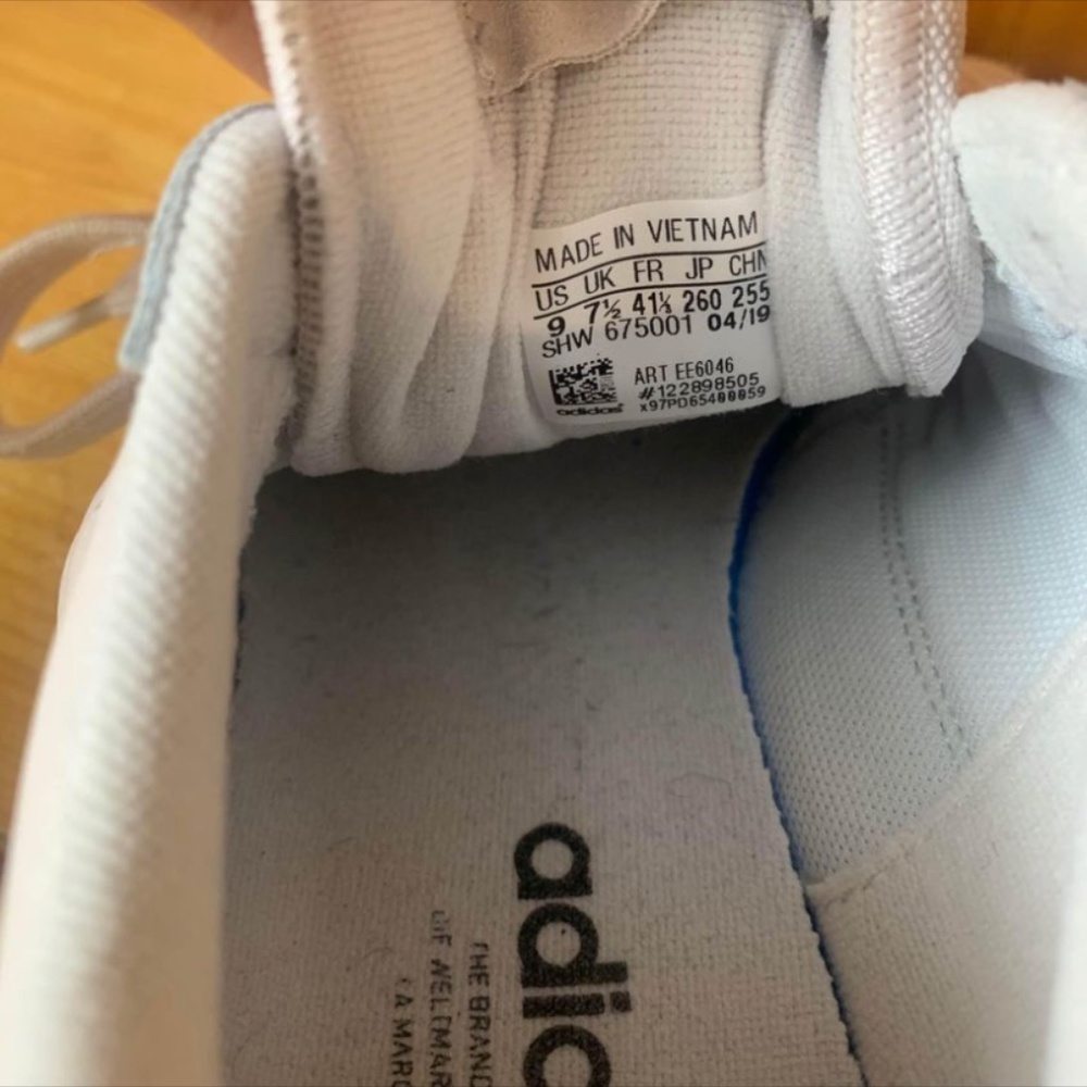 Adidas - Picture 7 of 8